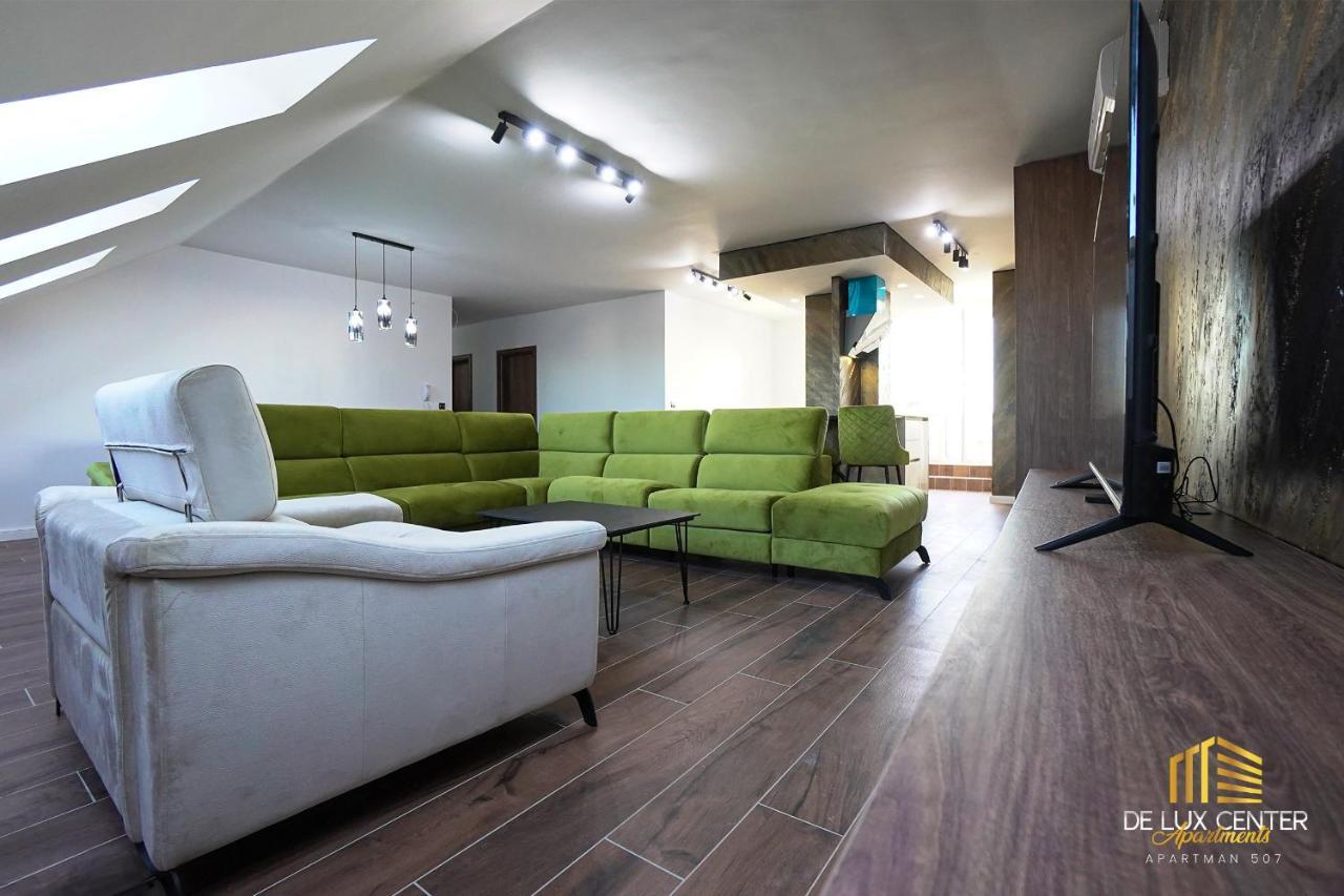 Delux Center Apartment *